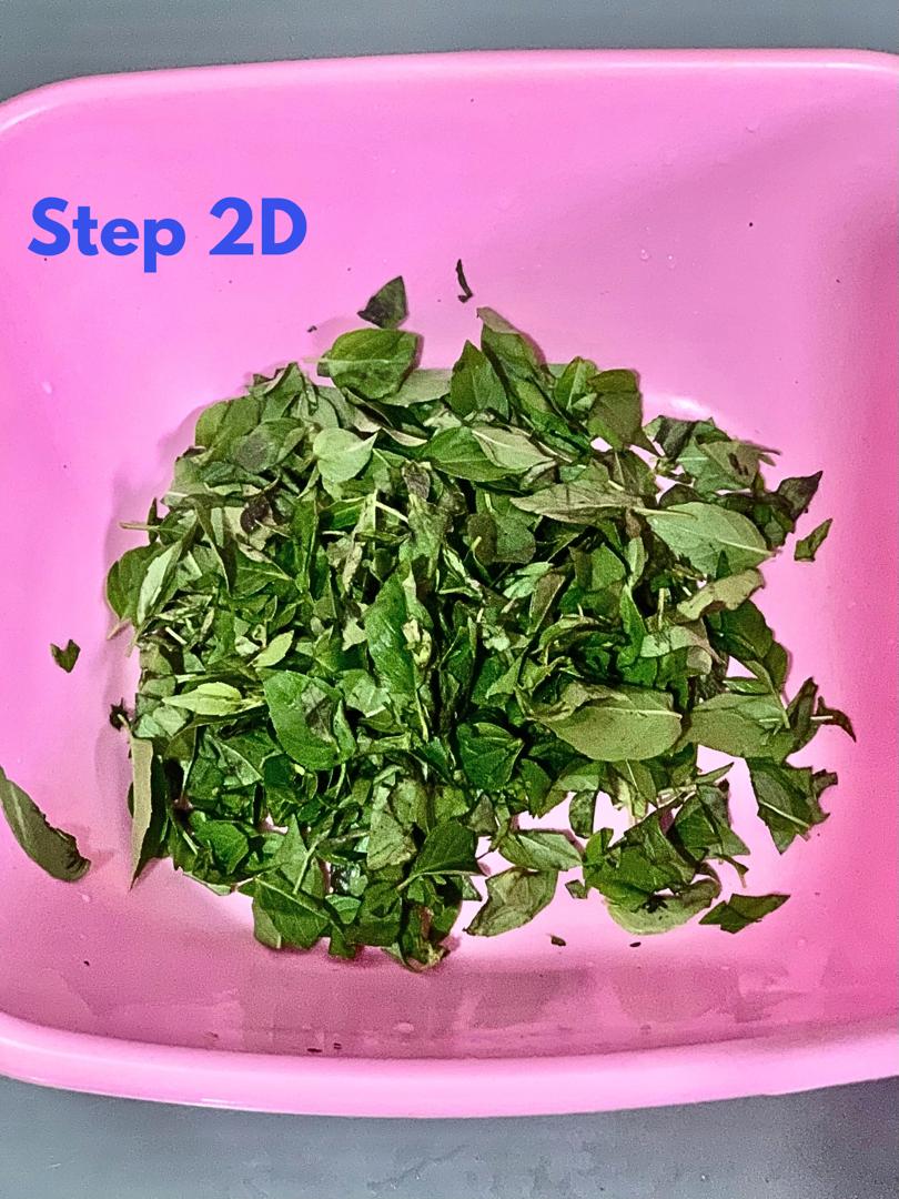 Washed-curry-leaf-for-making-No-Oil-Nigerian-Stew.