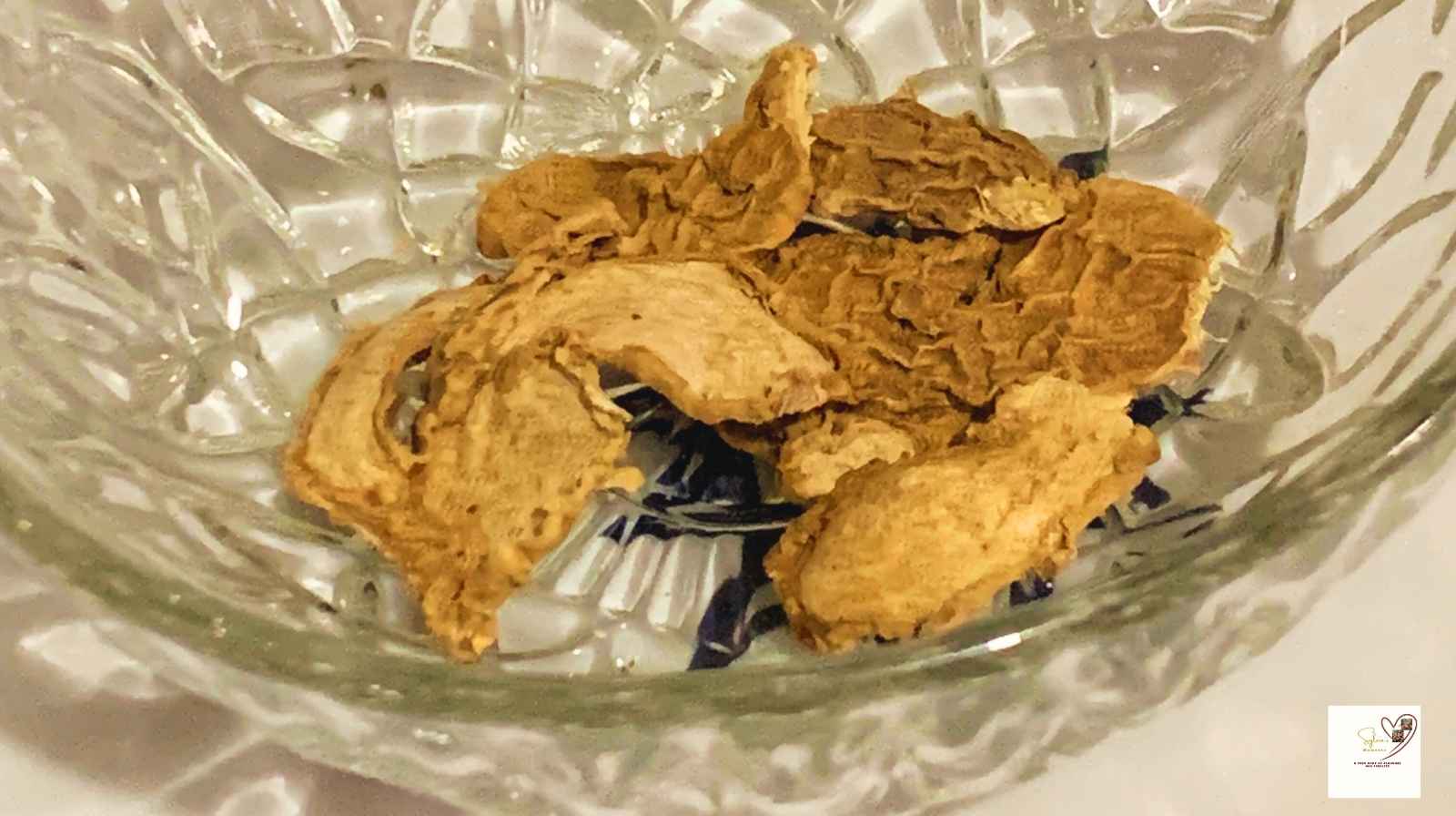  Dried-ginger-for-making-Zobo-drink-the-Nigerian-way.