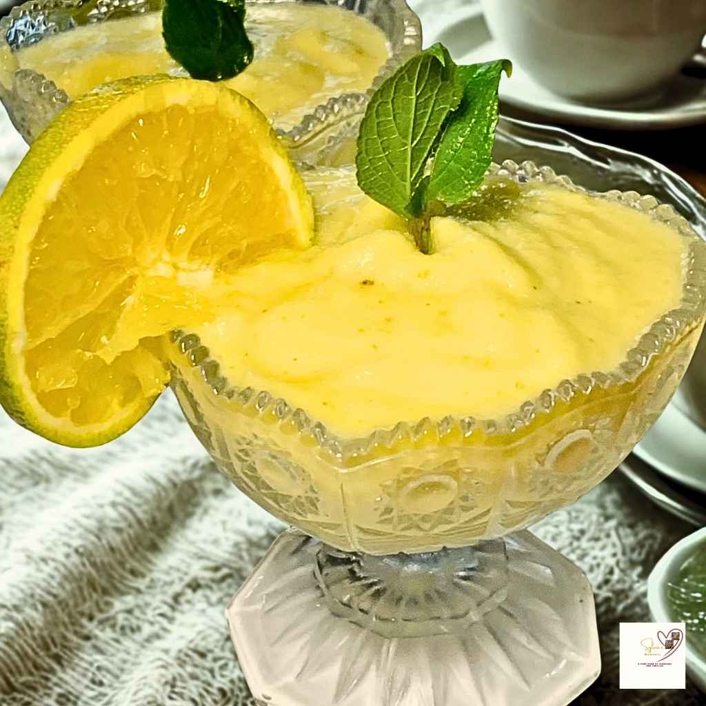 Featured-Image-Pineaple-pear-smoothie