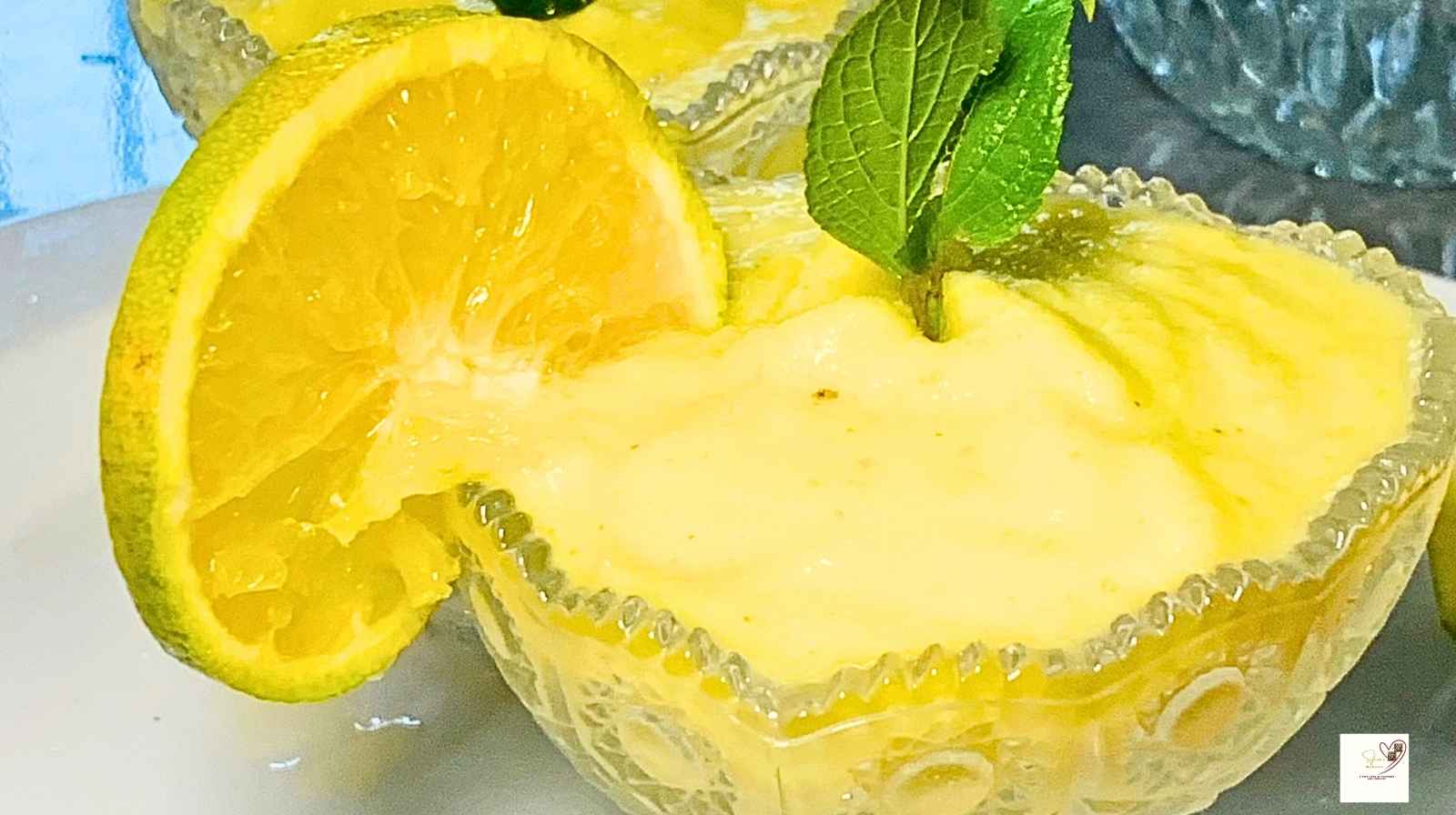 Pineapple-pear-smoothie