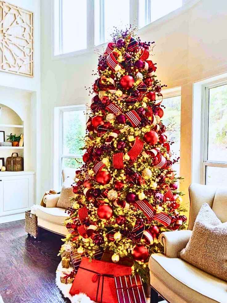 classic-red-and-gold-theme