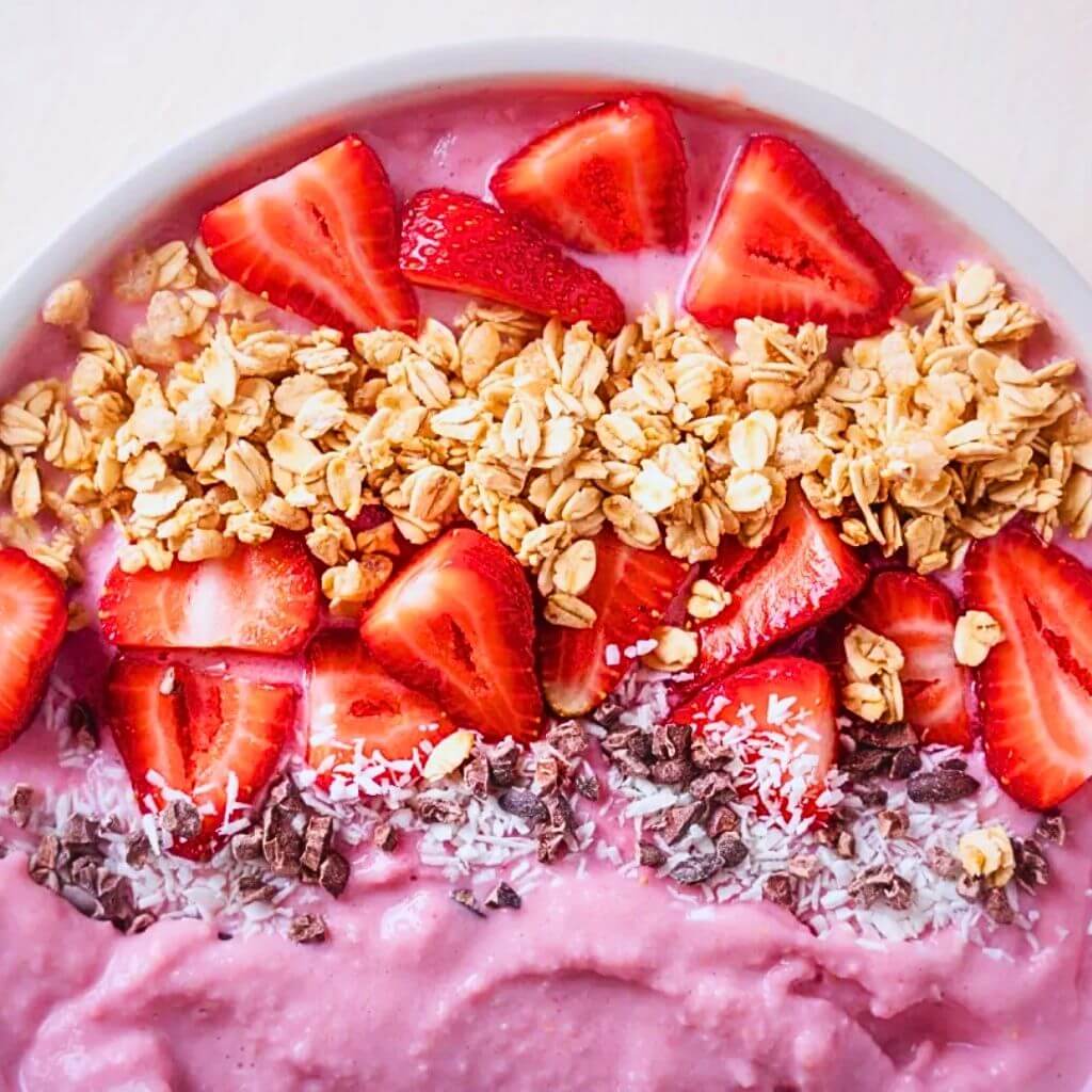 Featured-Image-for-20-Valentine-Strawberry-Dessert-Recipes