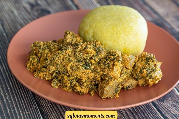 Nigerian-groundnut-soup.