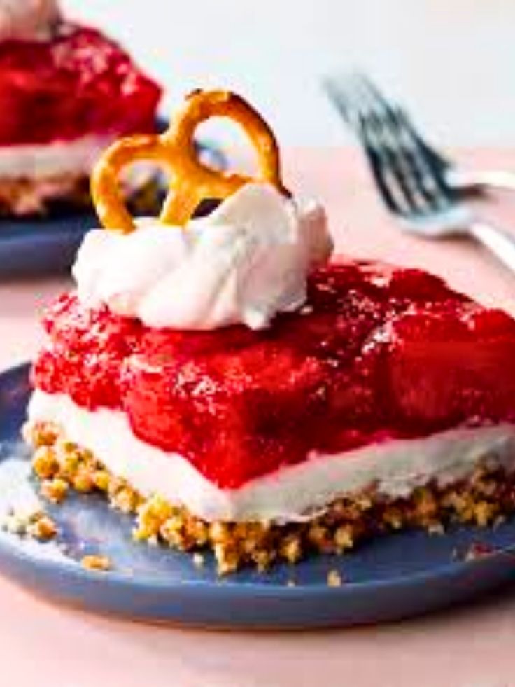 Strawberry-Pretzel-Dessert-or-Sweet‑Savory-Strawberry-Delight