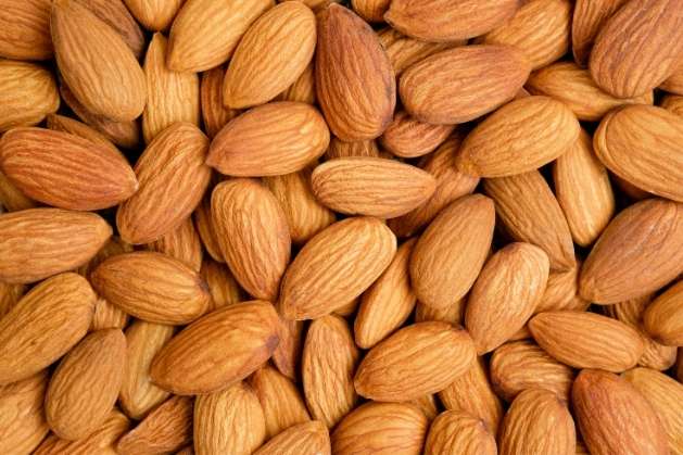 almond-45-Magnesium-Rich-Foods-For-Better-Sleep-And-Energy