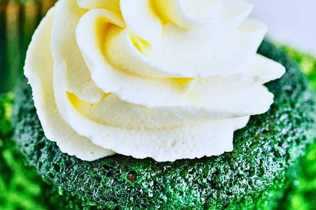 Green-Velvet-Cupcake