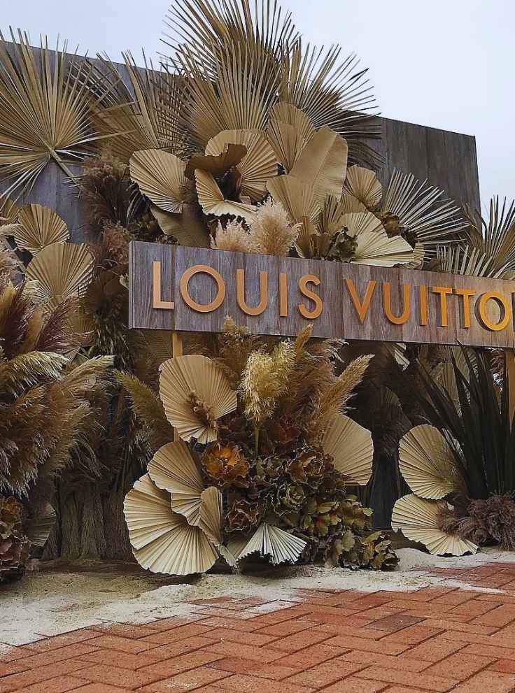 Pampas-Grass-Backdrop-