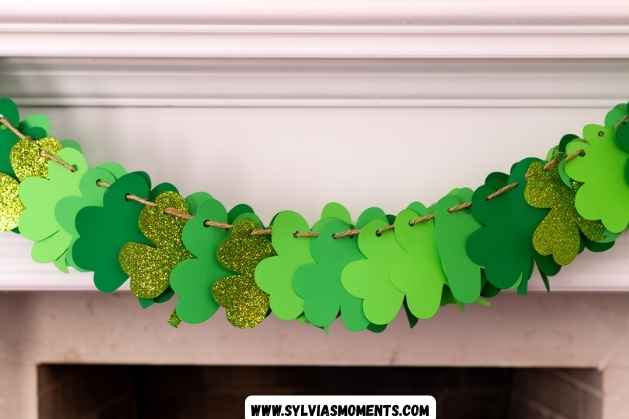 Paper-Shamrock-Garland-15-Easy-St.-Patrick’s-Day-Crafts