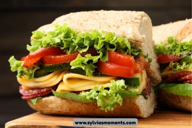 Veggie-and-Hummus-Sandwich.