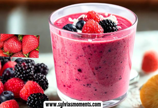 Berry-Antioxidant-Smoothie-15-healthy-fruit-smoothies-for-busy-mornings