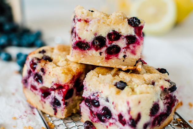 Blueberry-Lemon-Bars.