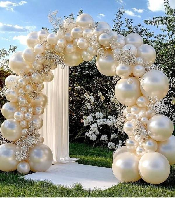 Balloon-Garland-Backdrop