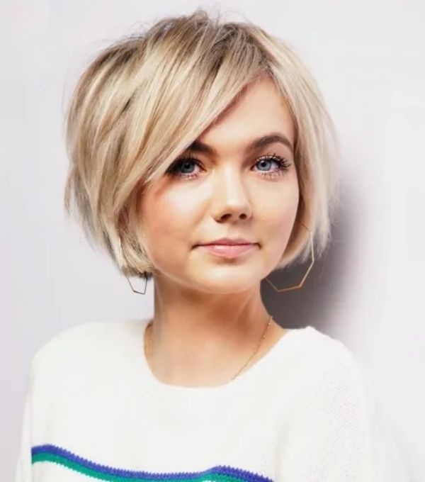 Chin-Length Bob-15-Low-Maintenance-Haircuts-That-Still-Look-Expensive