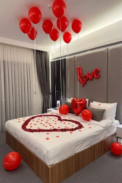 Romantic-luxury-hotel