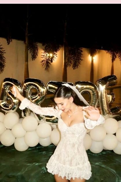 Bride-Surprise-shower-setup