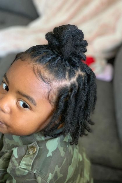 Half-up-loc-ponytail-25-school-friendly-loc-styles-for-kids-easy-protective