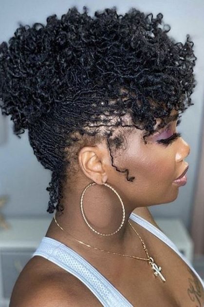 sisterlock-and-loose-hair-Sisterlocks-vs-Microlocs-Real-Differences-and-Which-To-Choose